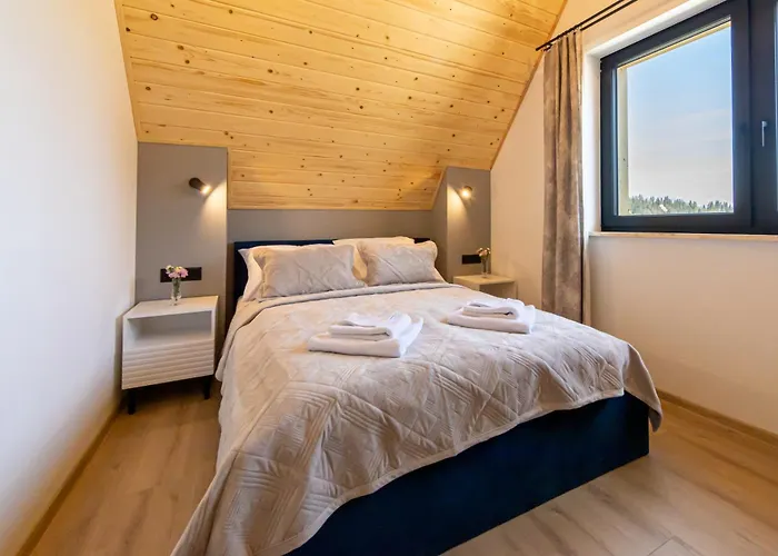 Niebieska Turnia בקתה פורונין